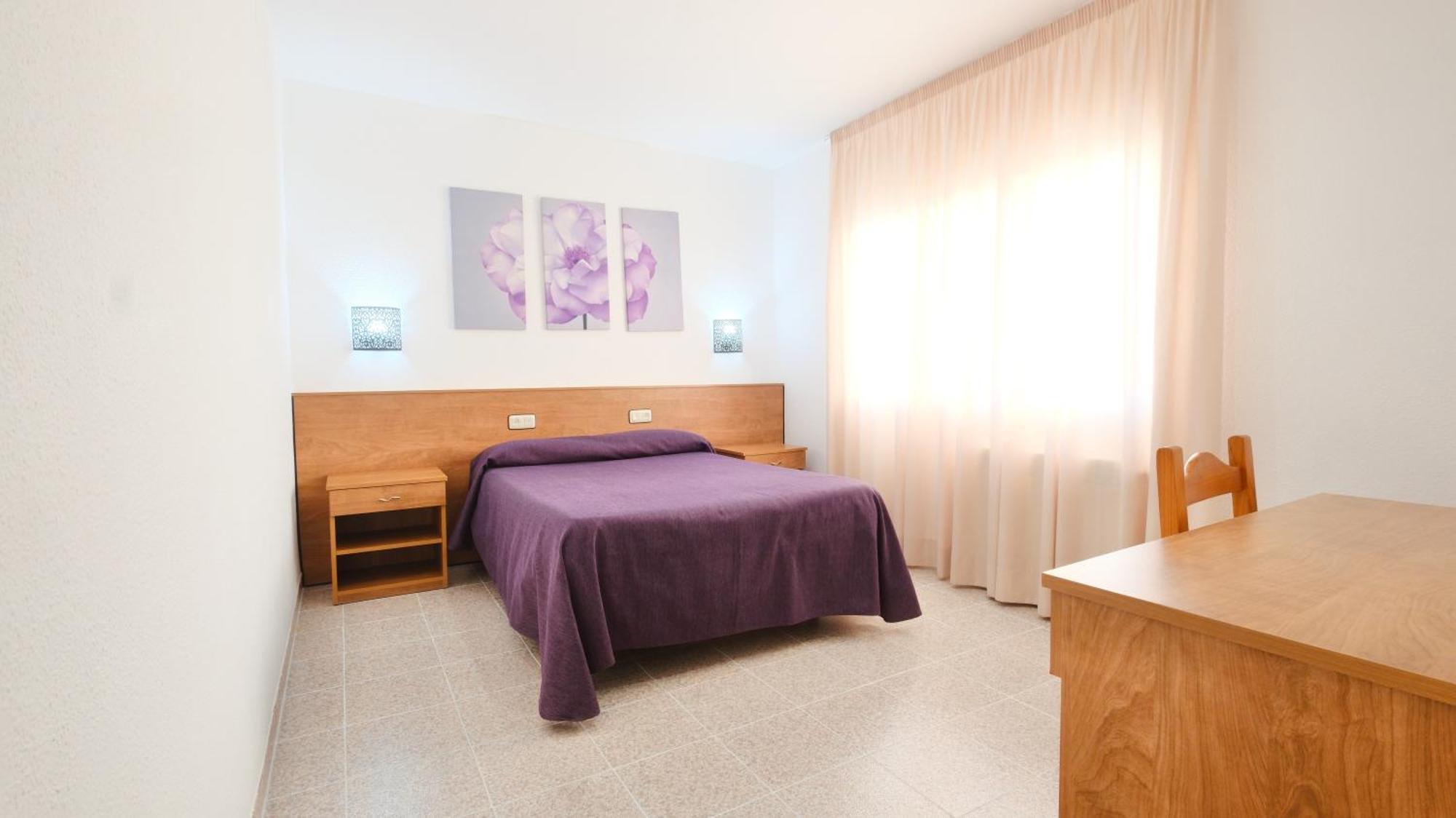 Hotel Paradis 토르뎀바라 외부 사진